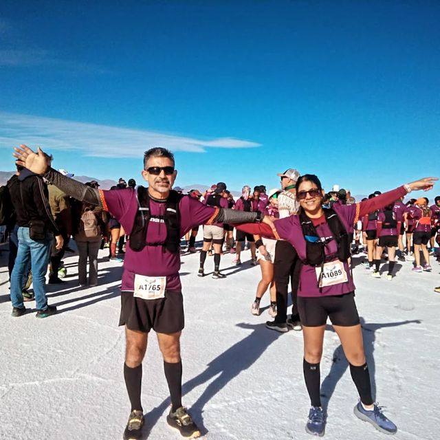 Atletas de Gravity en carrera de montaña